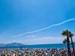 El XVII Festival aéreo internacional Ciudad de Motril aglutina a más de 150.000 personas en el litoral motrileño