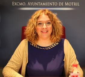 La alcaldesa de Motril, Flor Almón, en el Pleno